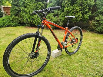 Trek X-Caliber 7 (model 2020) - 2