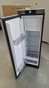 kompresorová chladnička/mraznička Dometic RCL 10.4ET
- 2