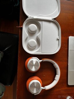 Sluchátka Bang & Olufsen Beoplay HX  hnědá - 2