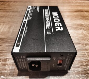 MULTIADAPTÉR MOOER S8 - 2