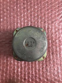 Malý basový reproduktor 4 ohm - 2