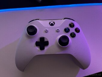 Xbox one Red 500gb - 2