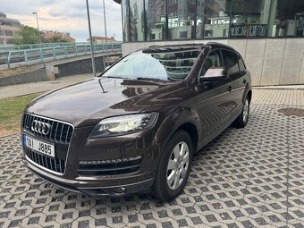 Audi Q7 V6 3.0tdi 180Kw 145t. km TOP výbava - 2
