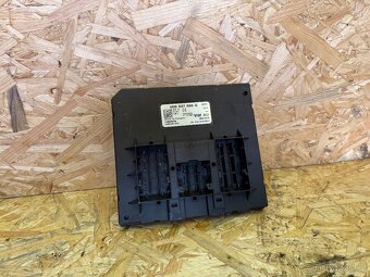 ŘÍDICÍ JEDNOTKA PALUBNÍ SÍTĚ 5Q0937086Q - 2