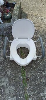 Nástavec na záchod - 2