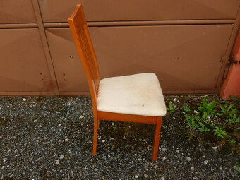 Dřevěná židle - 2
