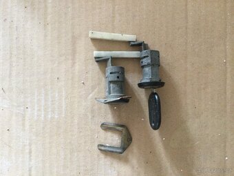 Fiat Uno Logo +Fire - 2