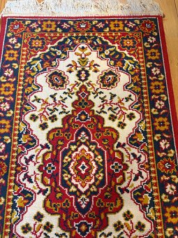 Koberec “perský” vzor s příměsí vlny - 2