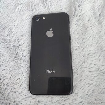 Iphone 8 - 2