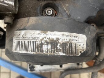 Prodám motor axr - 2