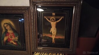 Starožitné obrazy náboženské téma. - 2