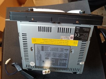 2 DIN autorádio - 2