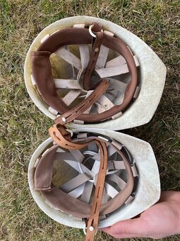 Banicka prilba typ H 1236 - 2