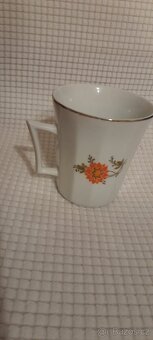 starožitný hrneček - 2