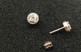 prodám stříbrné náušnice - průměr 7mm - 2