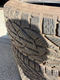 Zimní pneu 205/55R17 - 2