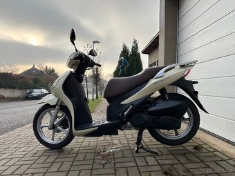 Suzuki Sixteen 125i, cz doklady - 2