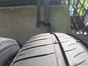 Michelin 205/55/16 - 2