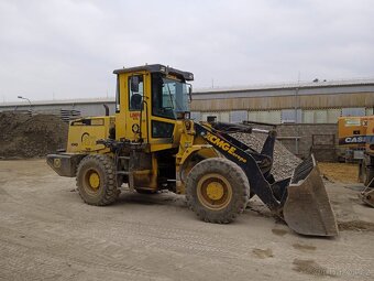 Čelní kolový kloubový nakladač 11t / 2m3 / 92 kW - 2