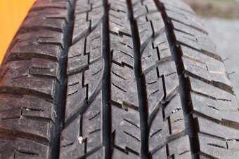 Yokohama 245/75 R16 109T - 2