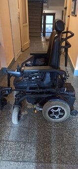 Elektricky invalidní vozík - 2