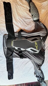 Alpinestar chránič těla s ledvinovým pásem - 2