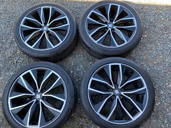 Alu orig letní sada Seat Ateca 5x112 8J ET45 225/45 R19 - 2