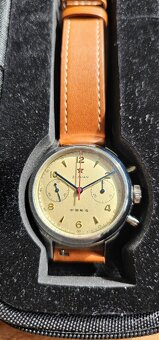 Seagull 1963 Chronograf Reedice, Red Star - 2