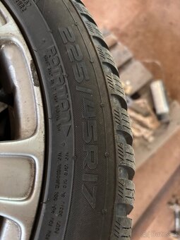 Zimní kola 225/45-17 Škoda octavia rs jpneu jako nové - 2