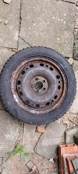 Sada zimnich pneu 195/55 R15 - 2
