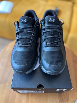 Boty UNDER ARMOUR Charget Bandit TR 3 SP, vel. 42 - 2