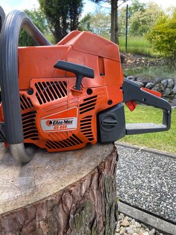 Oleo Mac GS820 - zadřený motor, na náhradní díly - 2