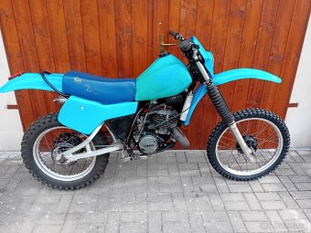 Yamaha IT 250 - 2