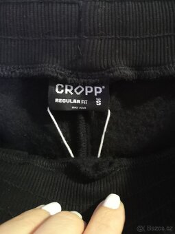Nové tepláky Cropp S - 2