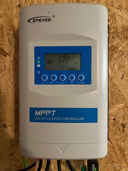 Solární regulátor Epever XTRA 4415N 2160Wp/48V - 2