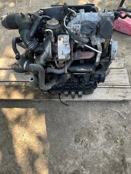Prodám kompletní motor tdi 77kw BLS - 2