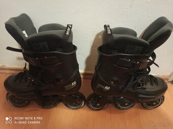 Kolečkové brusle Powerslide Zoom pro Black Trinity - 2