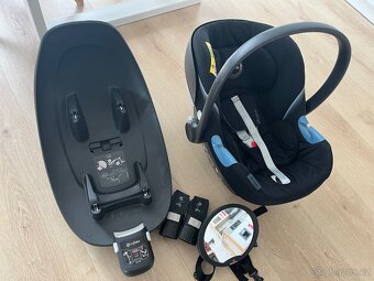 Autosedačka Cybex Aton M, Izofix, zrcátko, adaptéry na kočár - 2