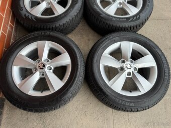 Alu 16" orig. škoda NANUQ , zimní 80%, KaroQ, pěkné - 2
