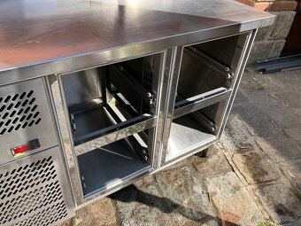 Nerezový chladící šuplíkový stůl - 2