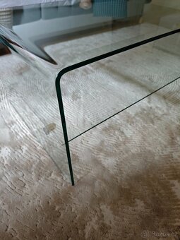 Skleněný konferenční stolek - 2