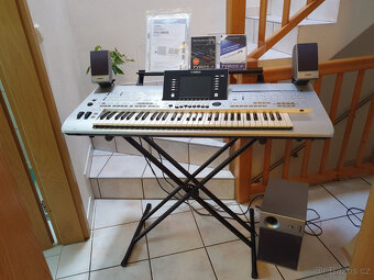 Klávesnice Yamaha Tyros 4 XL (reproduktorový systém TRS-MS 0 - 2