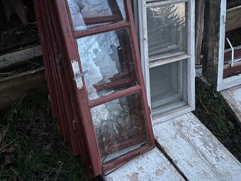 Stará dřevěná dvojitá okna z chalupy 4 ks - 2