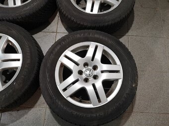 Vw Golf, Bora, Octavia alu + celoroční 195/65/15. - 2