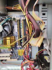 Prodám stolní počítač 1500 kč - 2