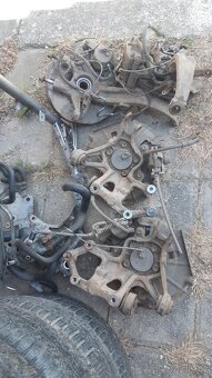 mazda GH tlumiče, brzdiče, těhlice kompletní - 2