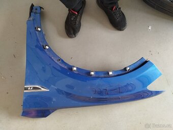 Levý přední blatník Volkswagen T roc - 2