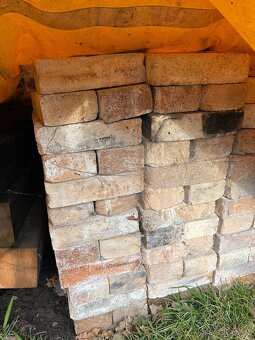 Šamotová cihla 35kč/ks - 2