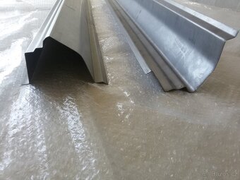 Nissan Terrano 1  - Prahy - 2