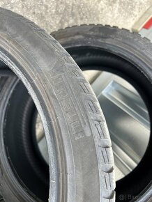 Zimni pneu Pirelli Sottozero 3 235/45 R19 96V - 2